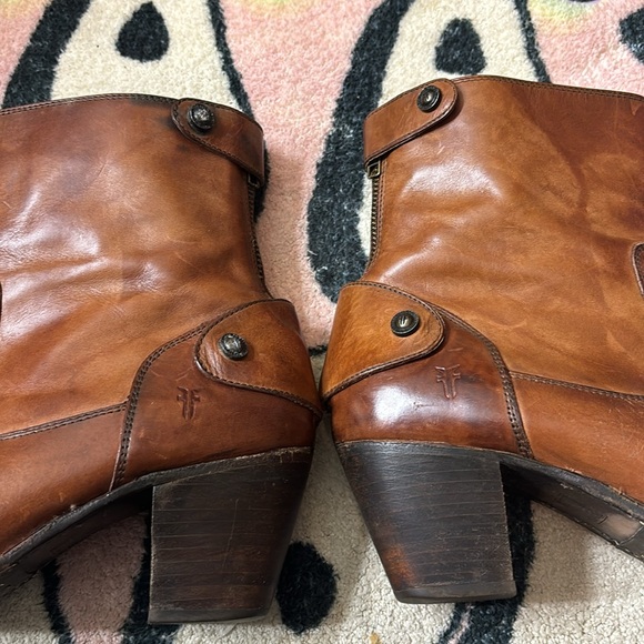 Frye Jackie zip short boots - Picture 13 of 16